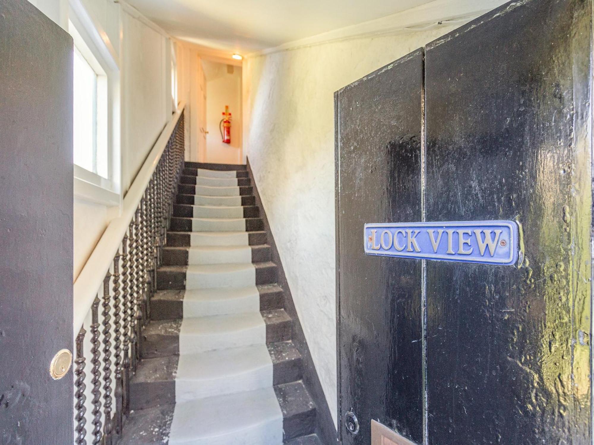 Вилла Lockview Upper Flat Форт Аугустус Экстерьер фото